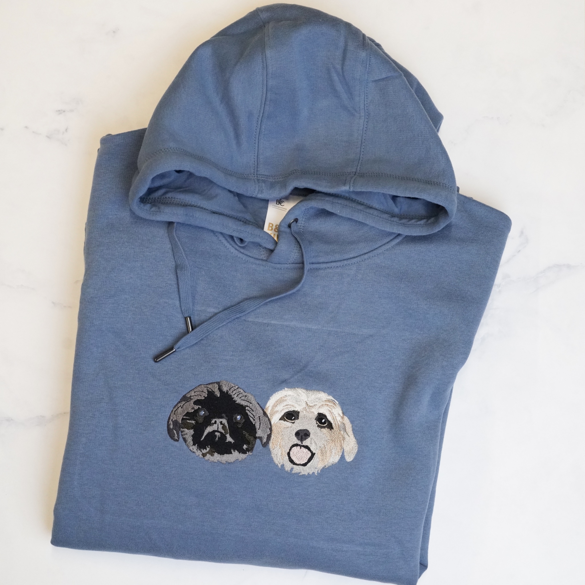 Voorbeeld van geborduurde Hoodie